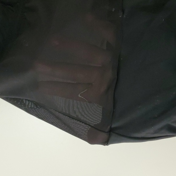 Le Cove Tank One-Piece Swim Suit Size 18 Black White Floral Dress Overlay - Picture 8 of 12